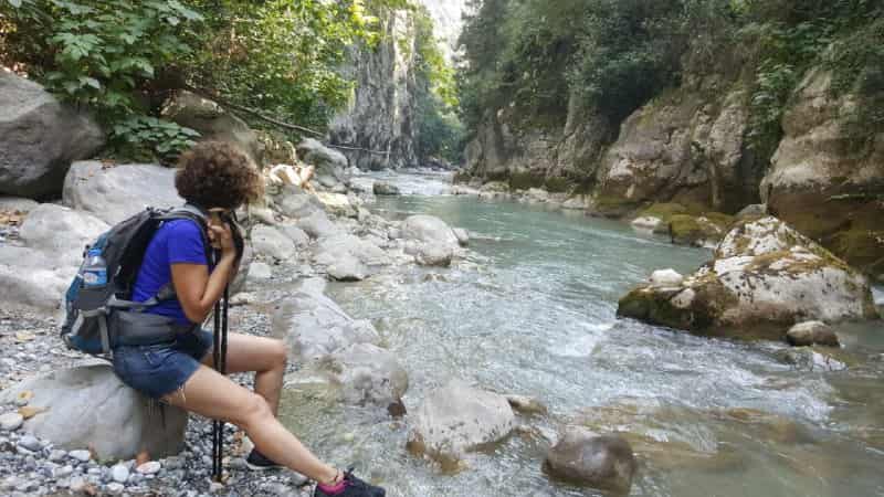 Karasu Kanyonu ve Şelalesi